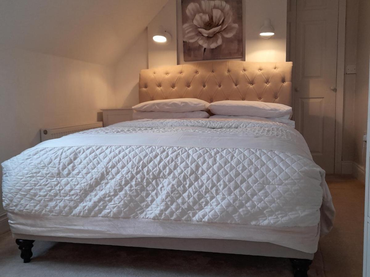 Annaswood B&B Cahir Eksteriør bilde