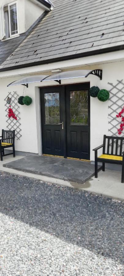 Annaswood B&B Cahir Eksteriør bilde